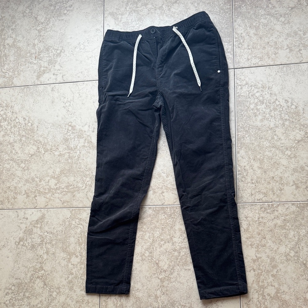 Vuori Black Joggers with White Drawstring